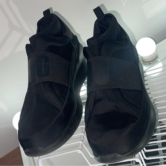 Sz W9 UGG Neutra Neoprene Sneaker Black on Black - Picture 4 of 5